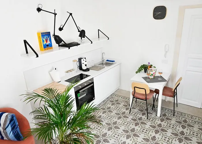 Апартаменты Mimosa E Agave Blu Шикли